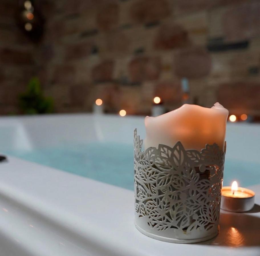 Umberto I° Suite & Spa Наполи Екстериор снимка