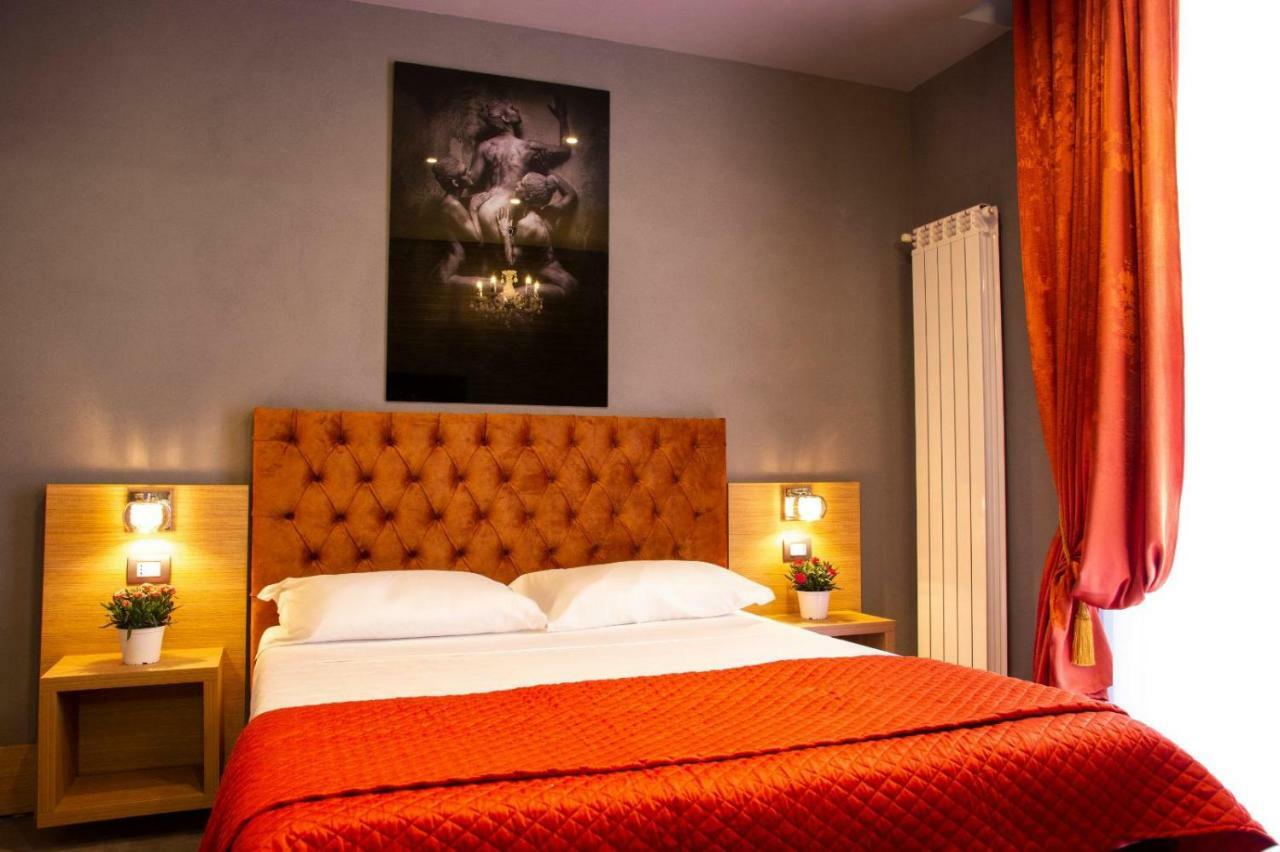 Umberto I° Suite & Spa Наполи Екстериор снимка
