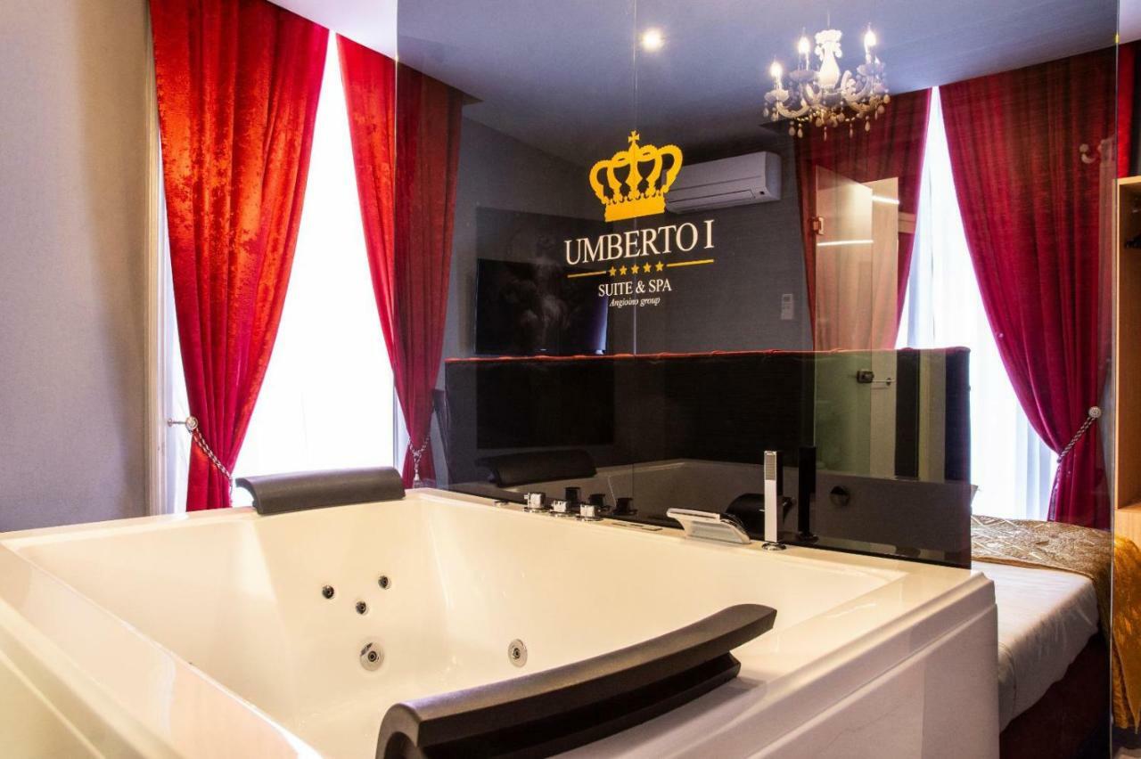 Umberto I° Suite & Spa Наполи Екстериор снимка