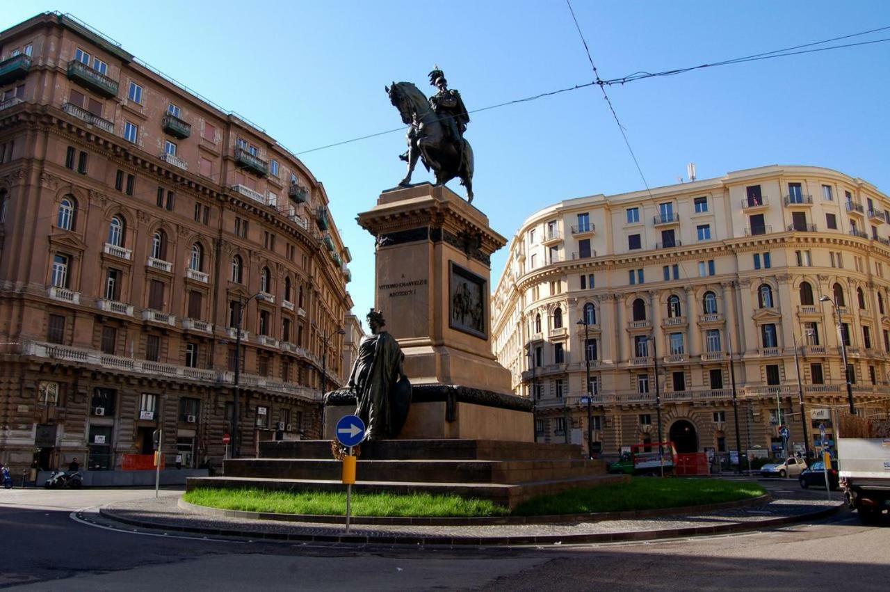 Umberto I° Suite & Spa Наполи Екстериор снимка